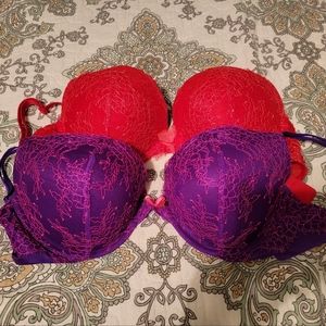 Victoria secret  holiday listing 32F (32ddd)
